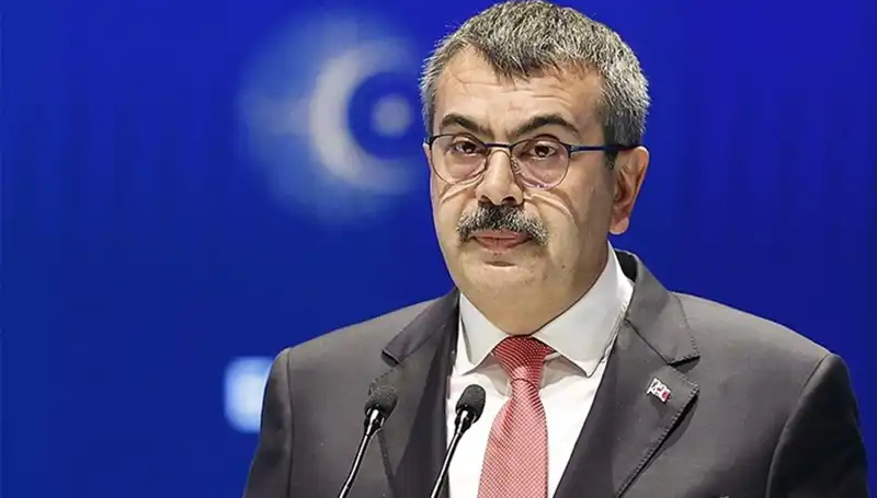Bayramda Öğretmenler için Elektronik Uzaktan Eğitim Müjdesi Verildi