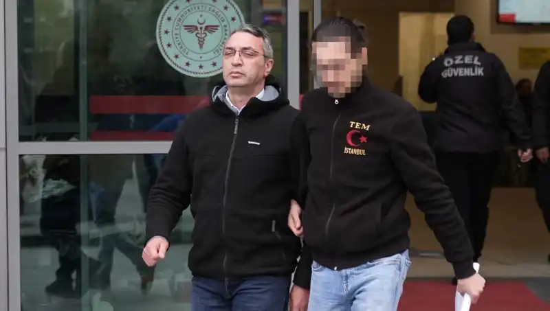 Mahir Polat, Hastaneye Acil Sevk Edildi: Maganda Kurşunu Kazası