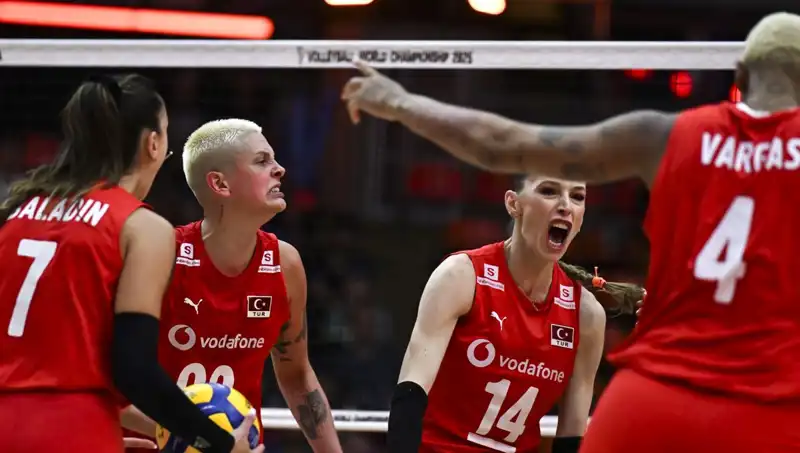 Türkiye-Japonya Voleybol Maçı: Oyuncular Galibiyet İçin Hazır!