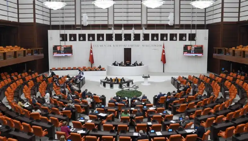 Zeytinlik Teklifine 8 Yeni Madde Eklendi: Çiftçiyi Nasıl Etkileyecek?
