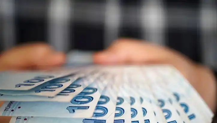 Emekli Promosyon Kampanyaları 2025: Bankalar Ne Kadar Promosyon Veriyor?