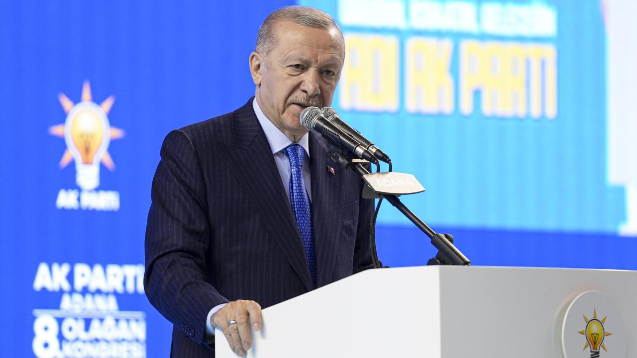 Erdoğan'dan Özel'e: Esenyurt ve Beşiktaş hakkında bilgi sahibi olmalısın!