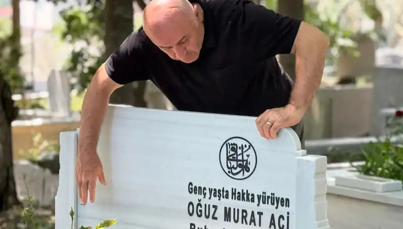 Acı Ailesinin Hüzünlü Babalar Günü: Kaybın Ardındaki Duygular