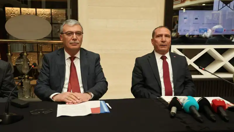 Konya'da Yeniden Refah Partisi’nden İki Belediye Başkanı İstifa Etti