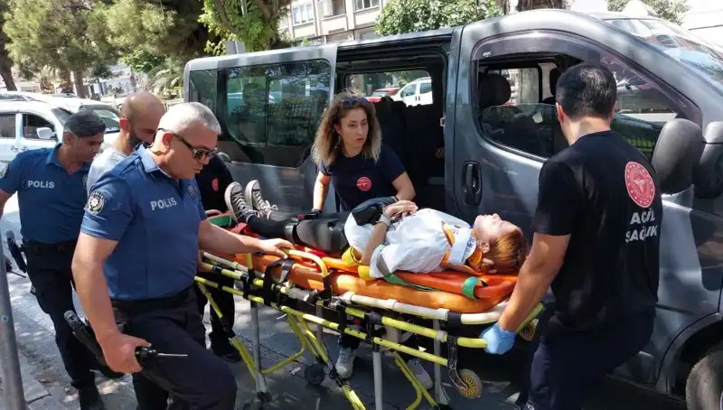 Samsun'da Minibüs, Kamyona Çarpınca Feci Kaza! Can kaybı mı yaşandı?