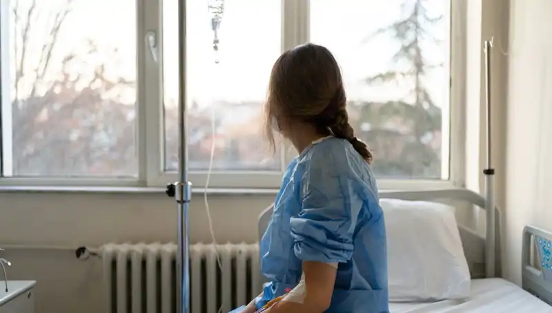 27 Yaşındaki Kadının Meme Kanseri Gerçeği: Doktorlar Yanıldılar mı?