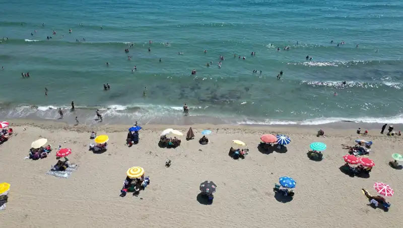 Tekirdağ Sahilleri, Sıcak Havaya Rağmen Büyüleyici Bir Yoğunluk Yaşadı