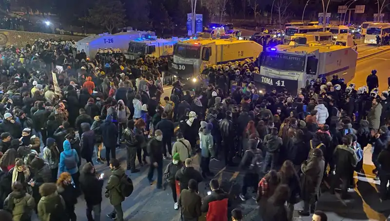 İstanbul ve Ankara'da İmamoğlu Eylemi: Öğrenciler Sesini Yükseltti