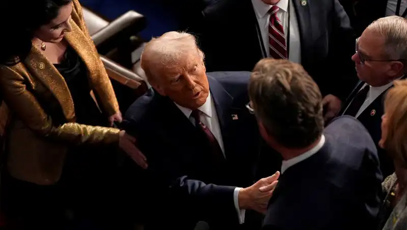 Trump’ın Politika Değişikliği Hastaları Endişelendiriyor: 4 Milyon İnsan Tehlikede!