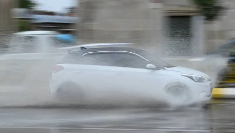 İstanbul ve Çevresinde Sağanak Yağış Alarmı: Meteorolojiden Uyarılar Geldi!